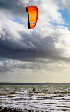 Let's try Kitesurfing cover