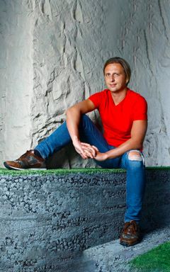 Meet the Revolut Founder cover