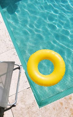 Pool party cover