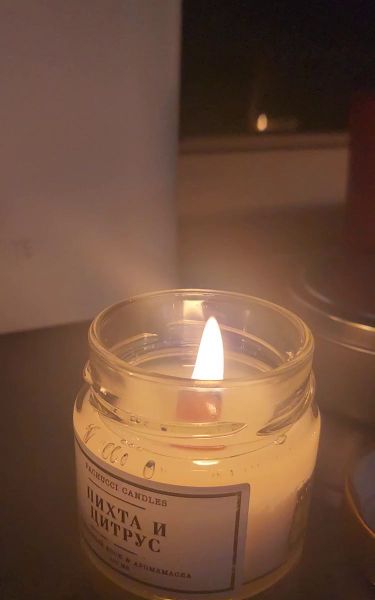 2 image in gallery